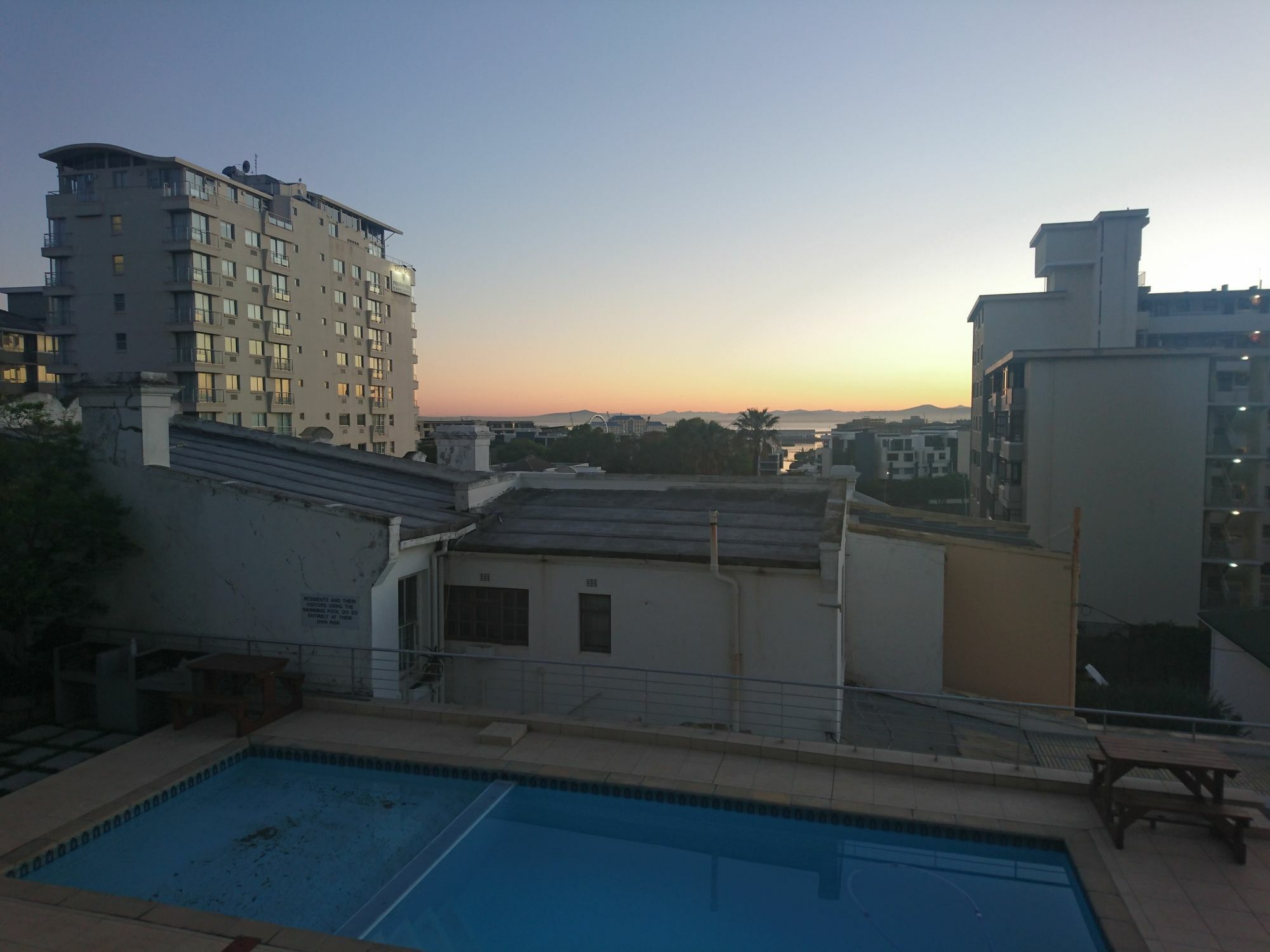 Harbour Terrace Apartments ケープタウン エクステリア 写真